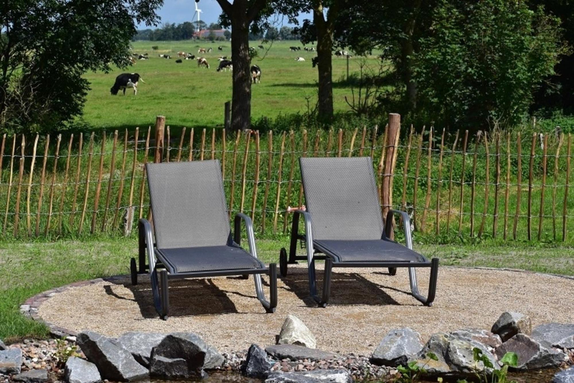Traumkrone Ferienwohnungen - Wiesengruen Schortens Esterno foto